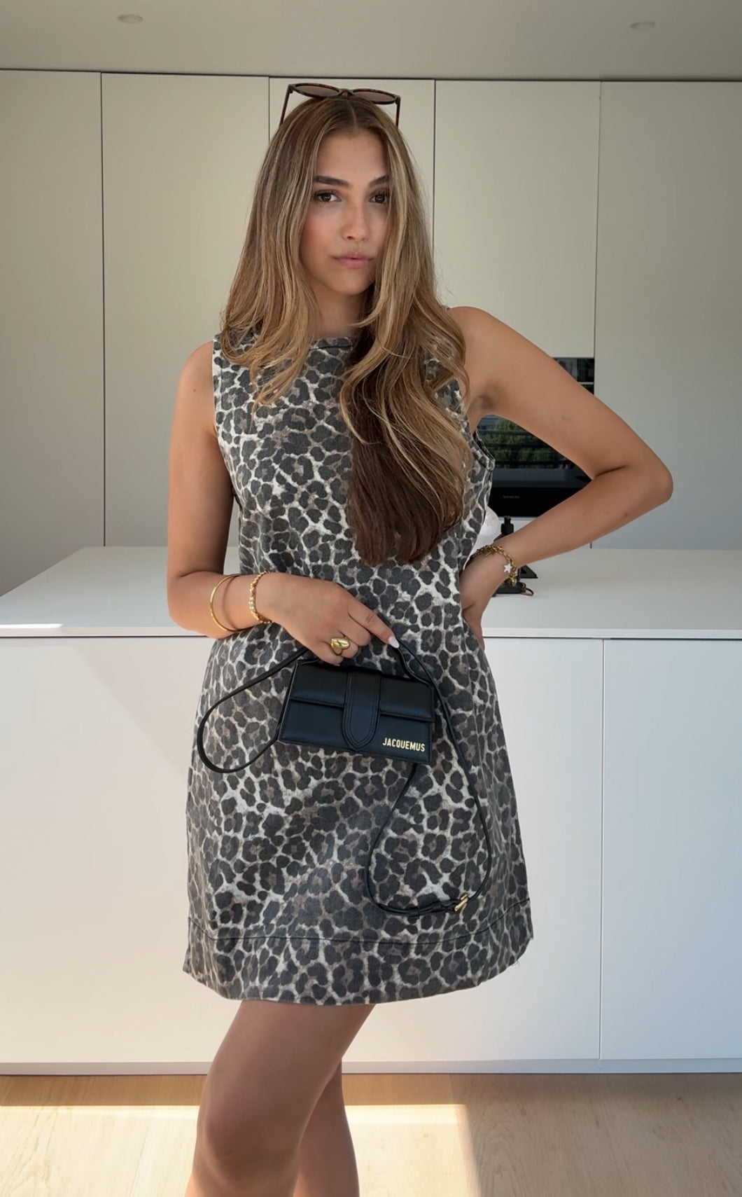 Amari™ | Klassisches Jeanskleid