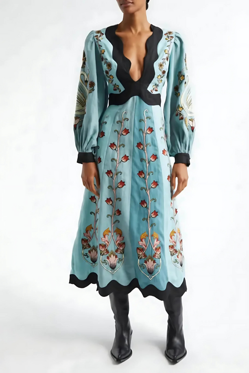 Katrielle | Himmelblau besticktes Kleid