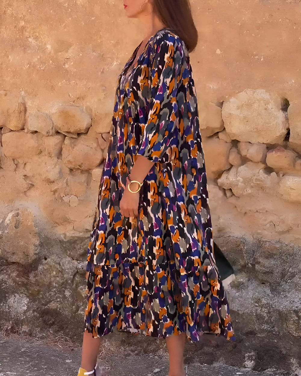 Nathalie | Kleid mit V-Ausschnitt und Retro-Print