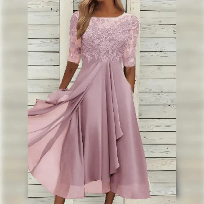 Das elegante Sommerkleid von Liv