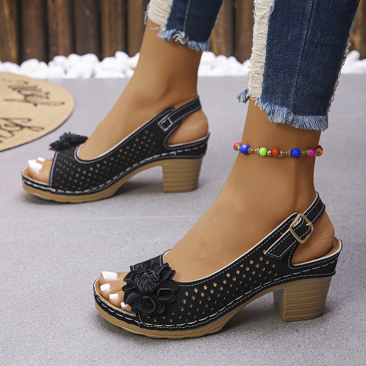 Kalani™ | Schicke Blumensandalen