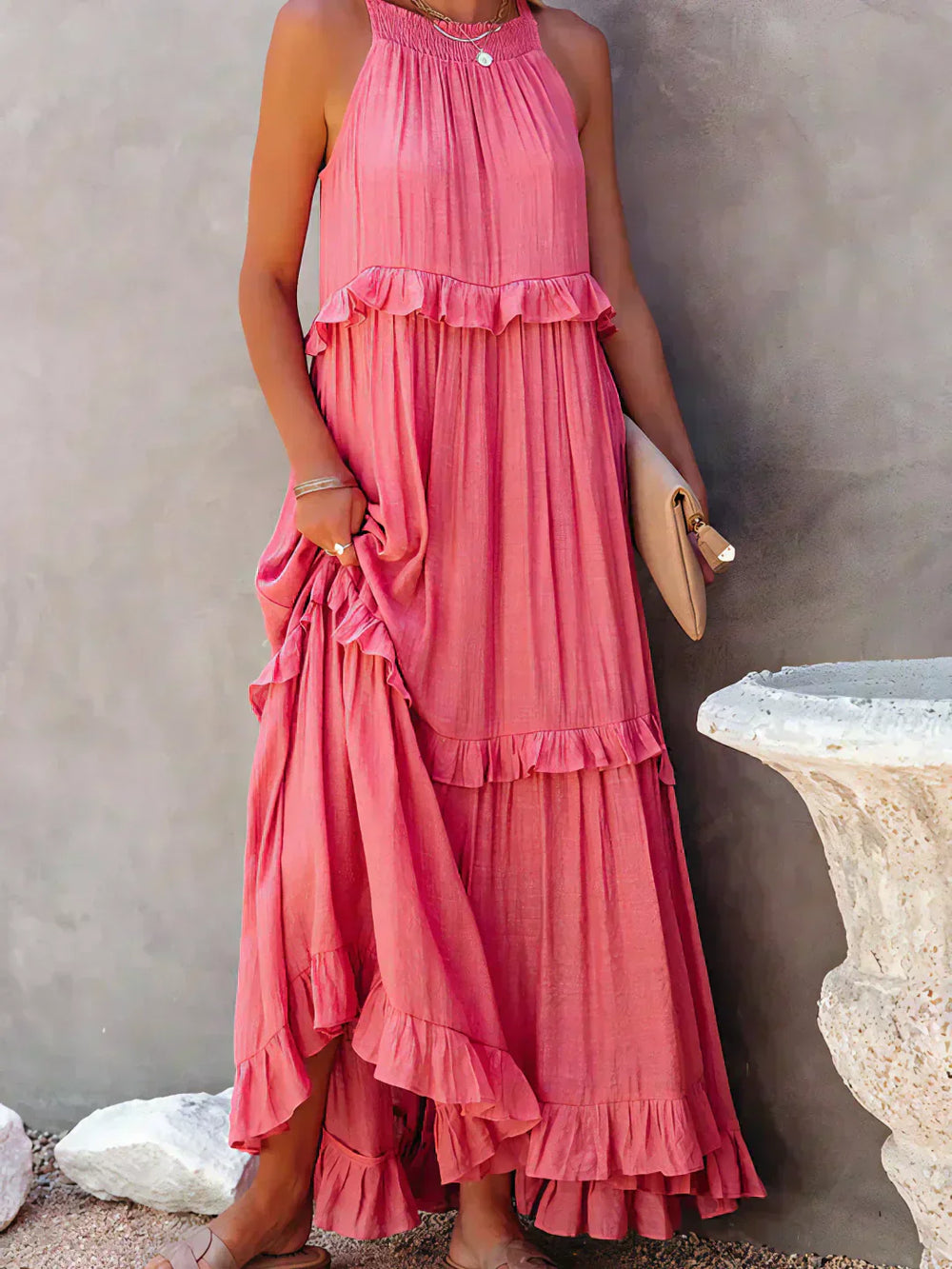 Sarah | Maxikleid mit Rüschen und Halterneck