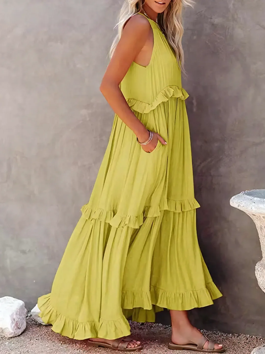 Vesa™ | Fließendes Kleid mit Rüschen