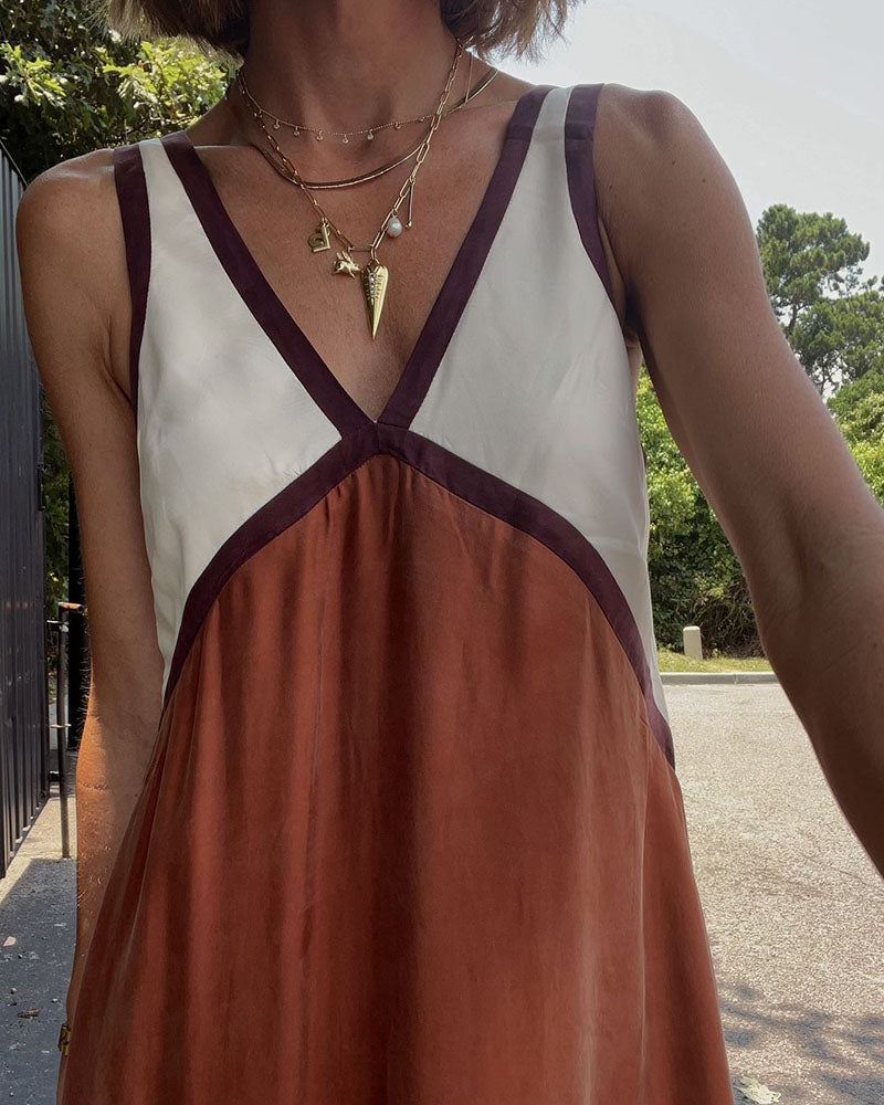 Jacky – Leichtes Maxikleid mit V-Ausschnitt