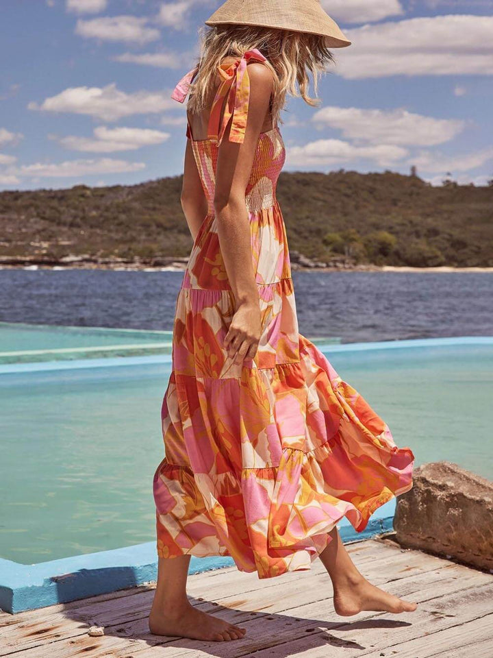 Ärmelloses Cami-Kleid mit Meeresschmuck-Motiv, plissiertem Stretch und Brustprint