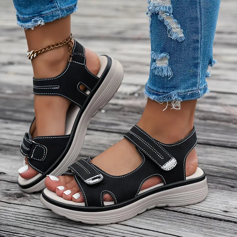 Alia™ | Bequeme Keilabsatz-Sandalen mit Knöchelriemen