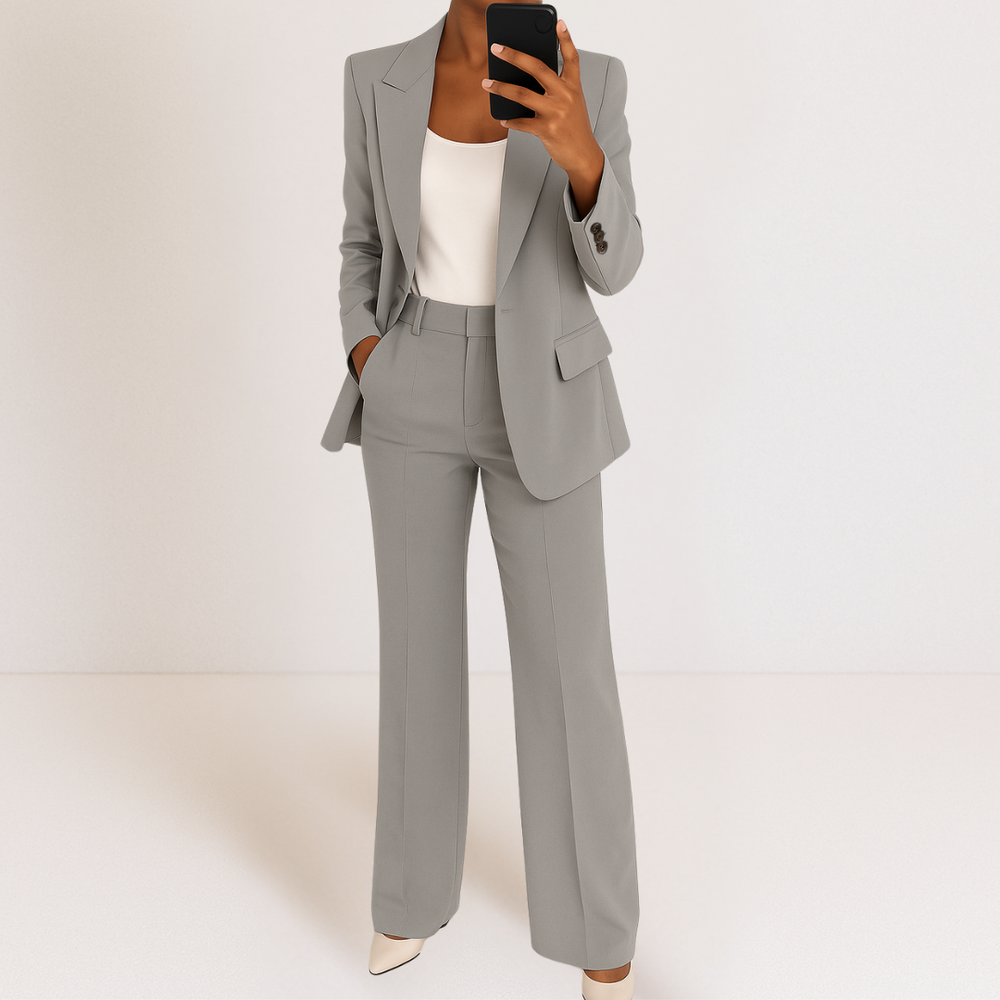 Ileora | Elegantes Set mit Drapierungen