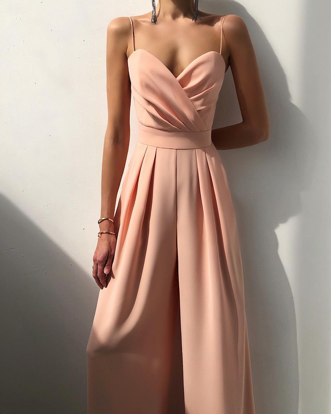 Rebecca – Overall mit geradem Bein, hoher Taille und feinen Trägern