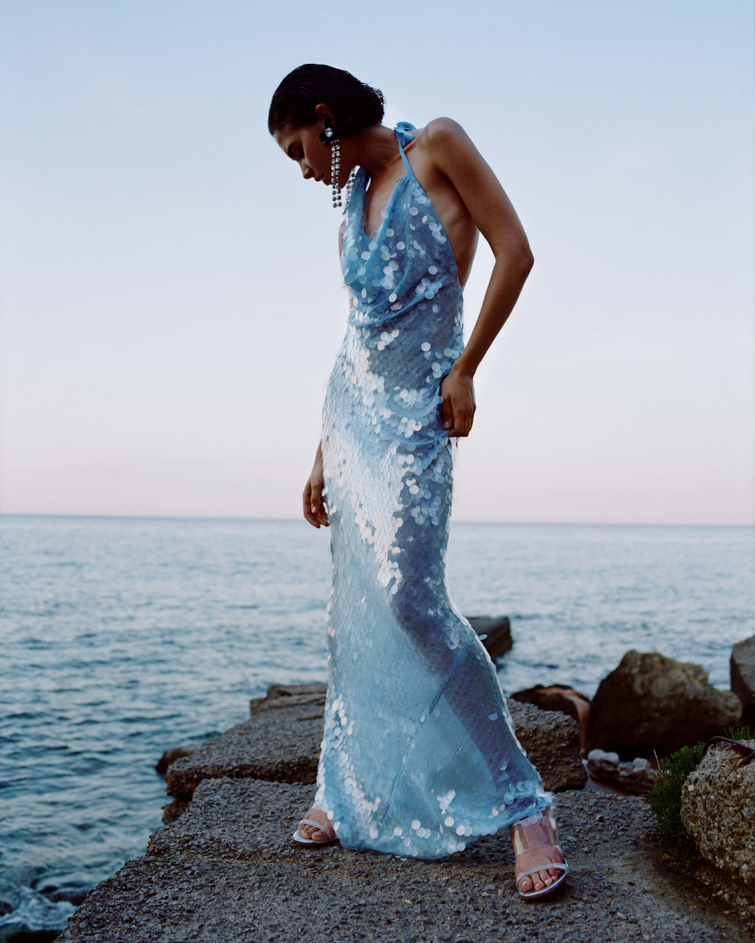 Naline™ | Maxikleid mit Pailletten und Neckholder