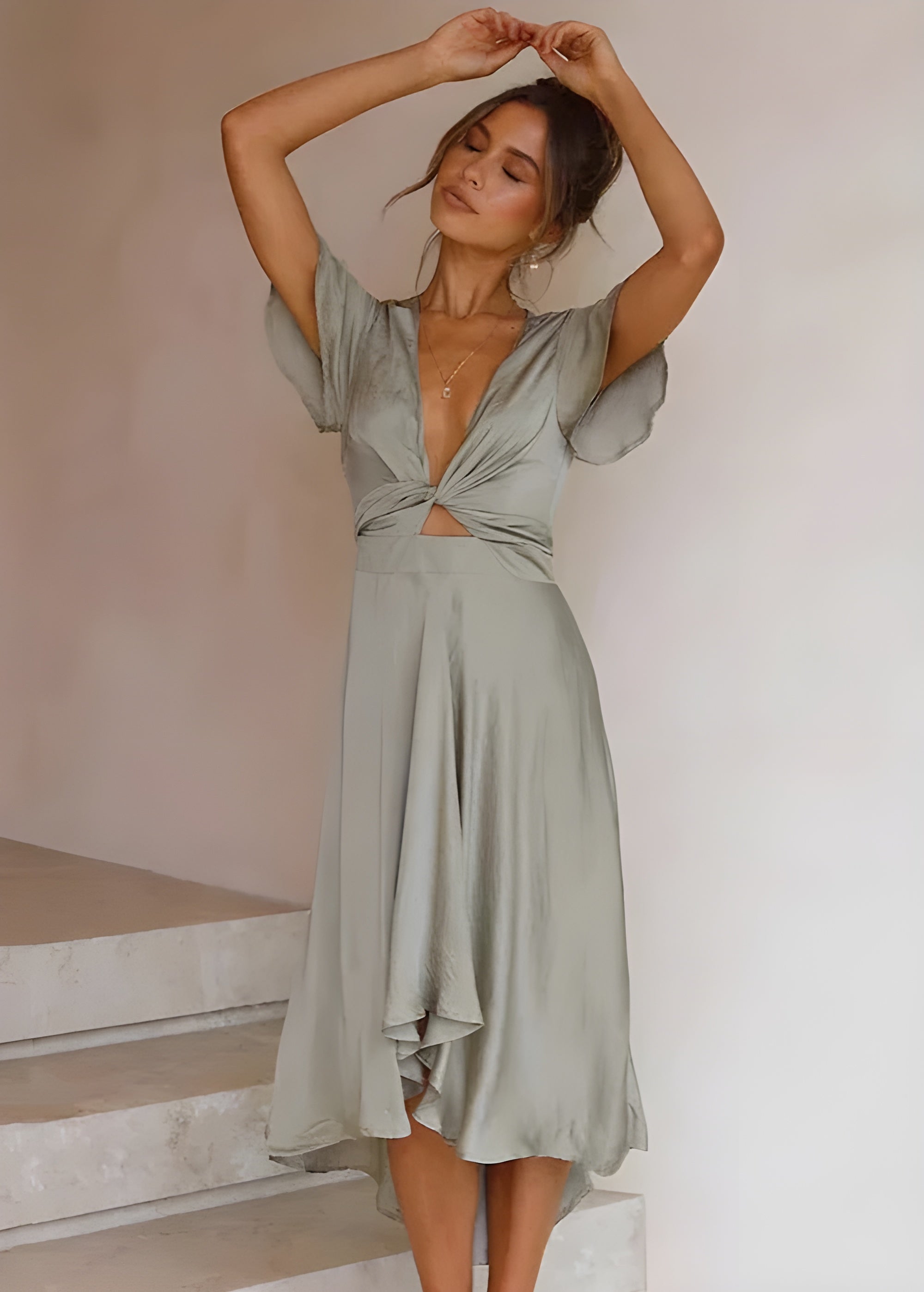 Elly – Wunderschön schmeichelhaftes Kleid