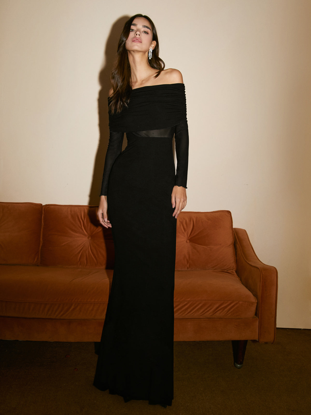 DANIELA | SCHULTERFREIES MAXIKLEID AUS MESH