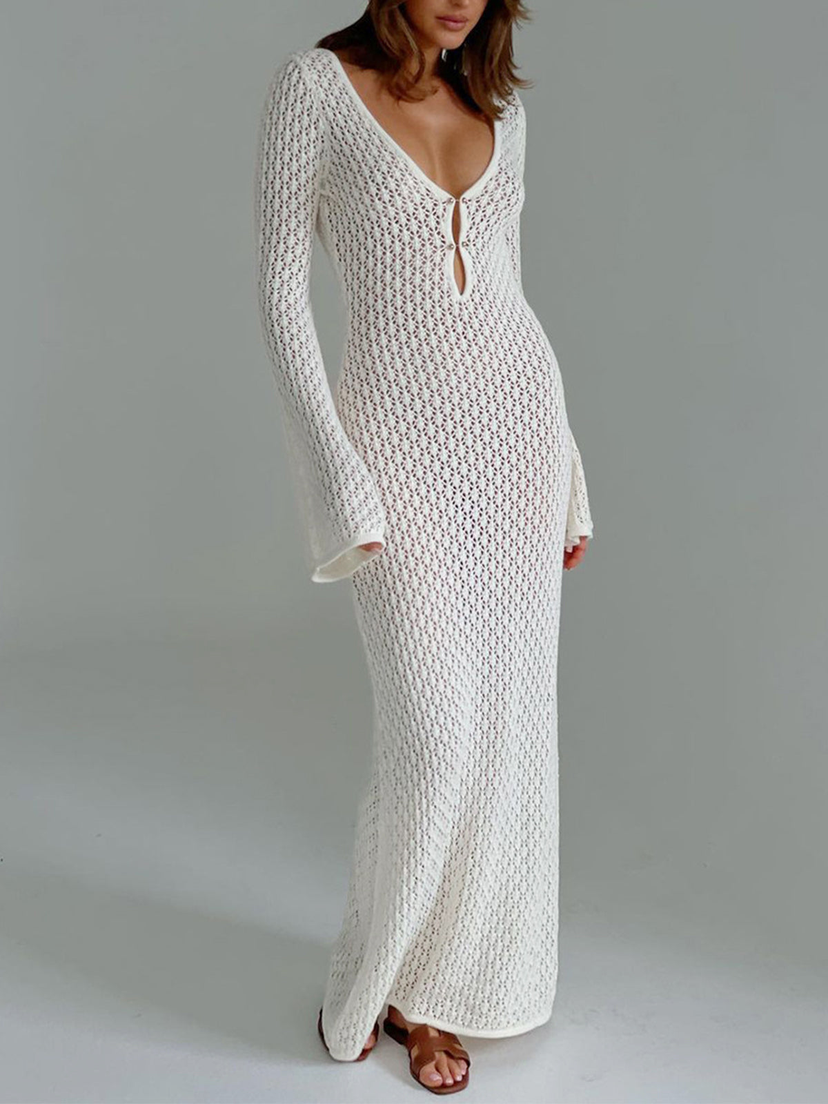 Überwurf-Langarmkleid mit offenem Rücken und langer Länge