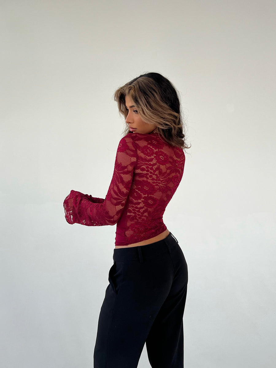 Lacevera Lace Set