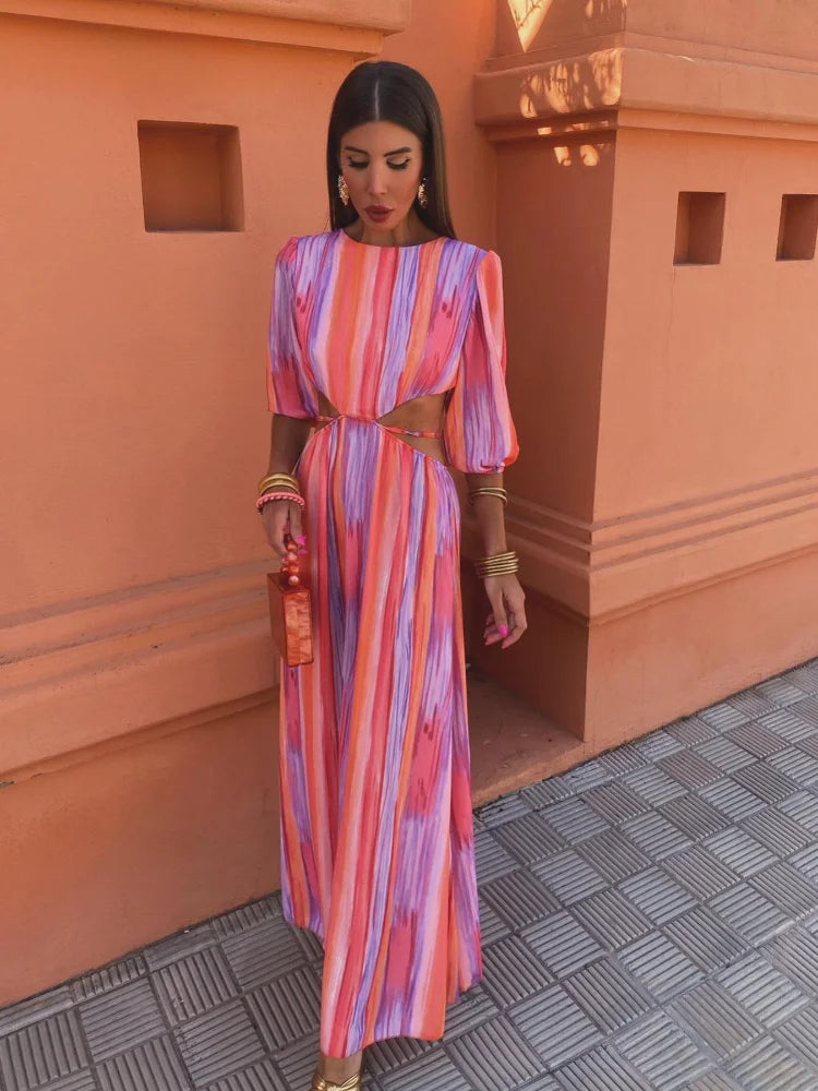 SABELLA | ELEGANTES MAXIKLEID MIT RÜCKENAUSSCHNITT