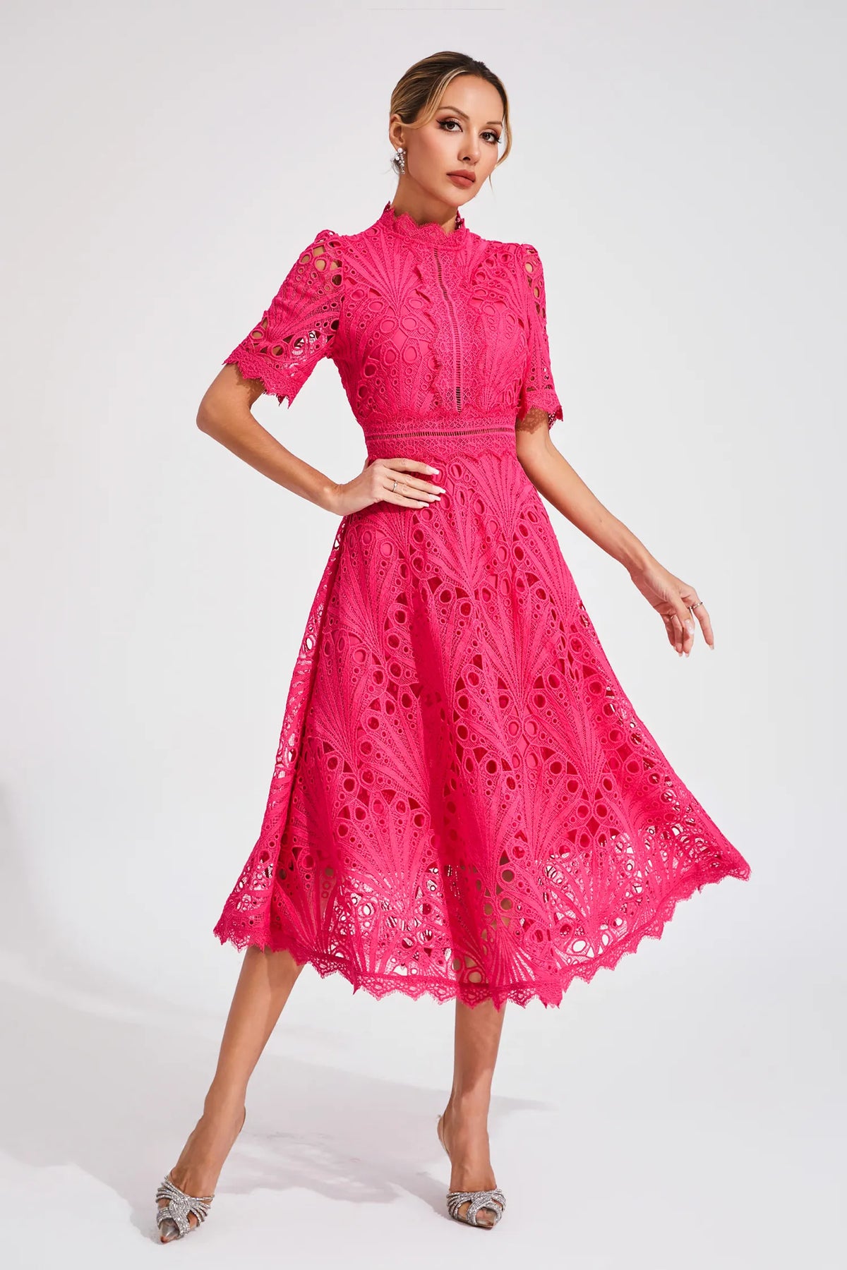 Hallie | Spitzen-Midikleid