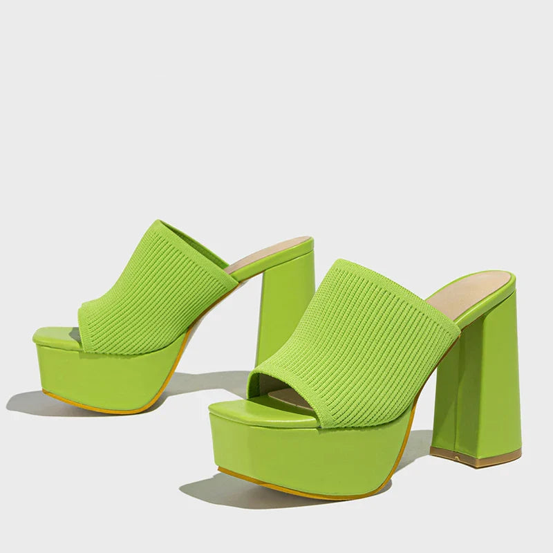 Sveira | Plattform Sandalen