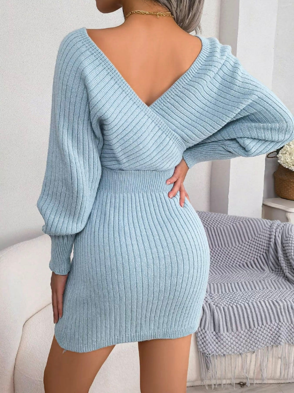 Chloe | V-Ausschnitt Strickkleid
