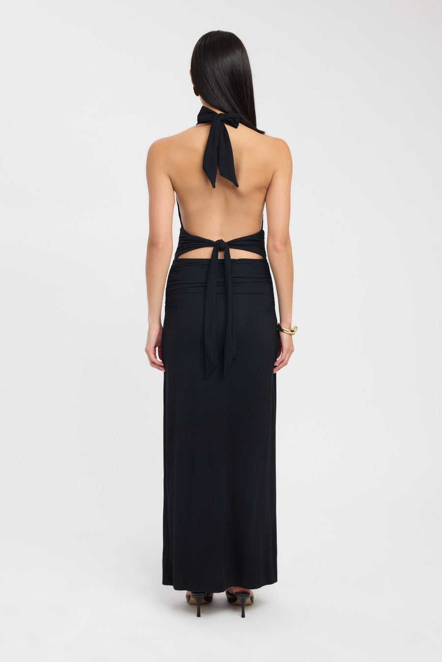 Estella Neckholder-Maxikleid