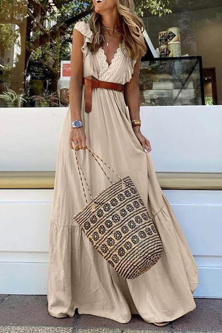 Blanca – Maxikleid aus Spitze mit V-Ausschnitt und Volant
