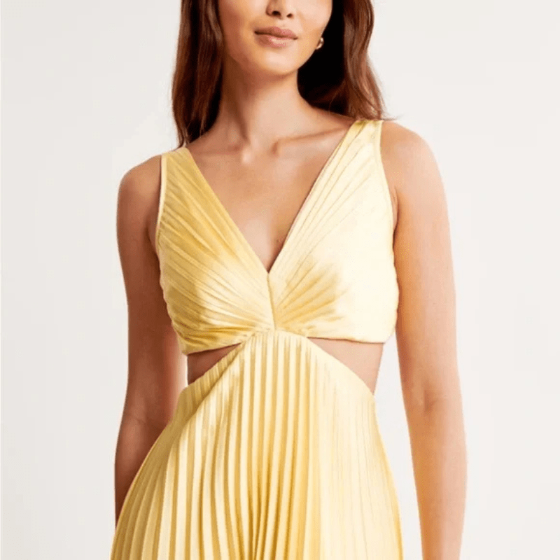 Elegantes plissiertes langes Kleid für Damen, ideal für besondere Anlässe