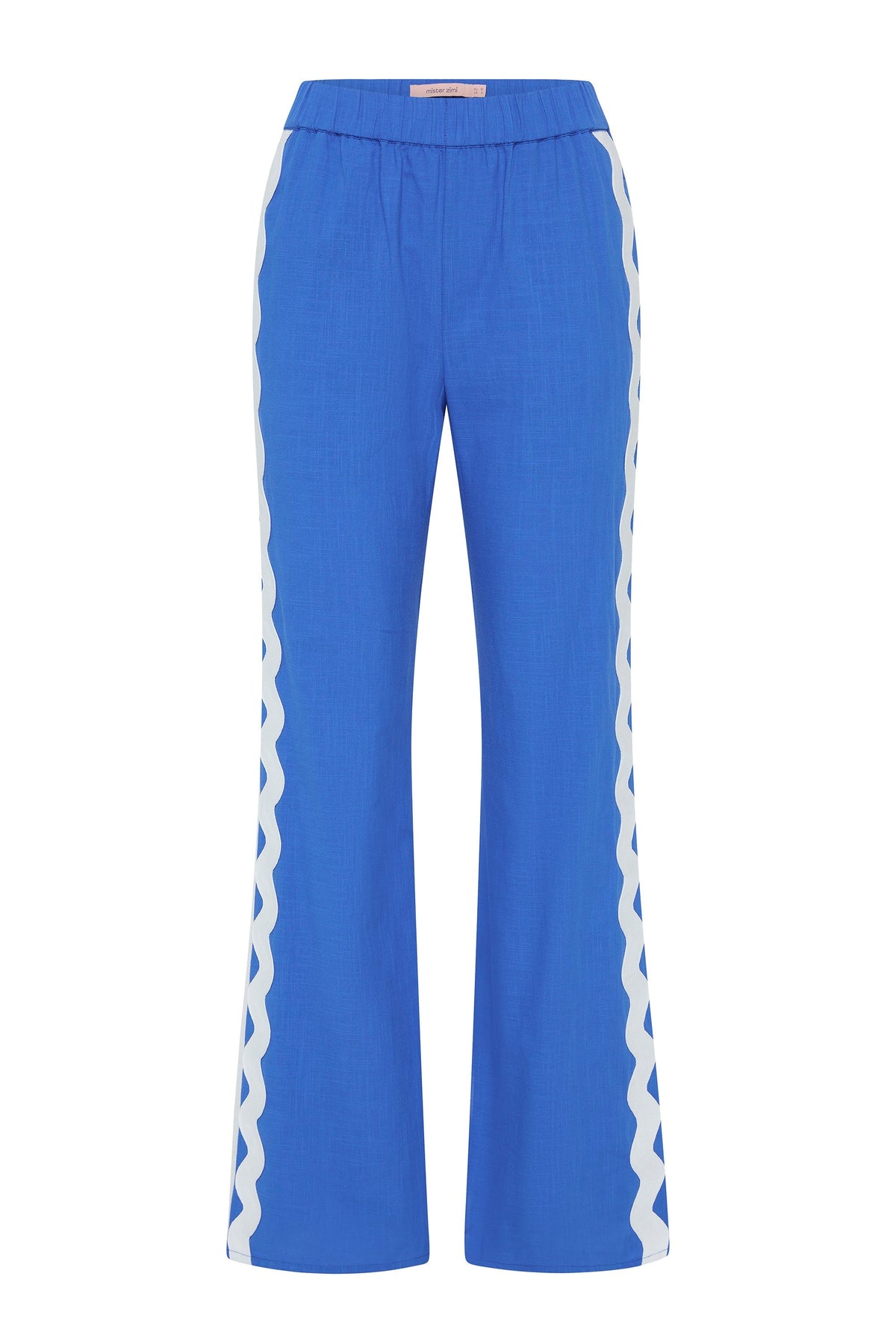 Tash – Besticktes Set mit erhabenen Wellenmustern