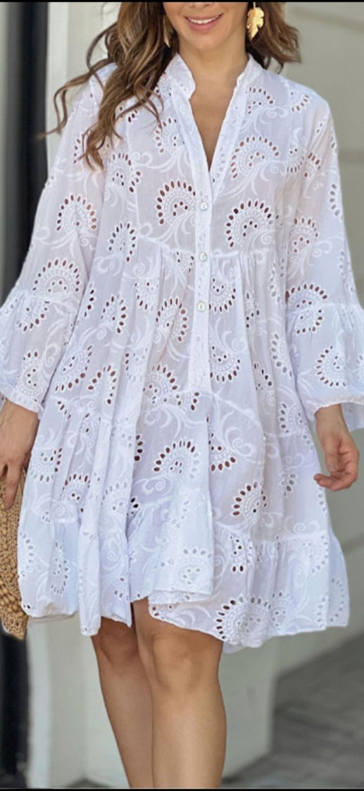 Sarveilla Elegant Embroidered Mini Dress