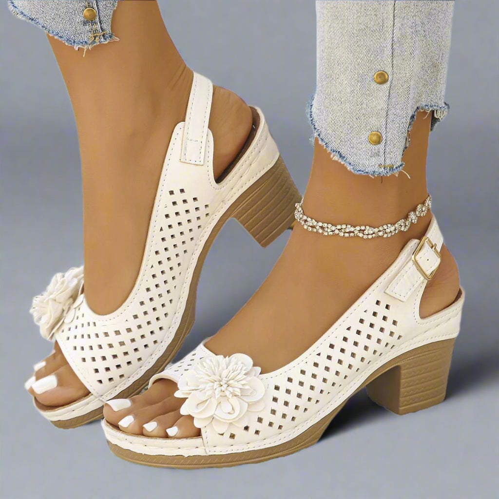 Edith™ | Bequeme Sandalen mit Schnalle
