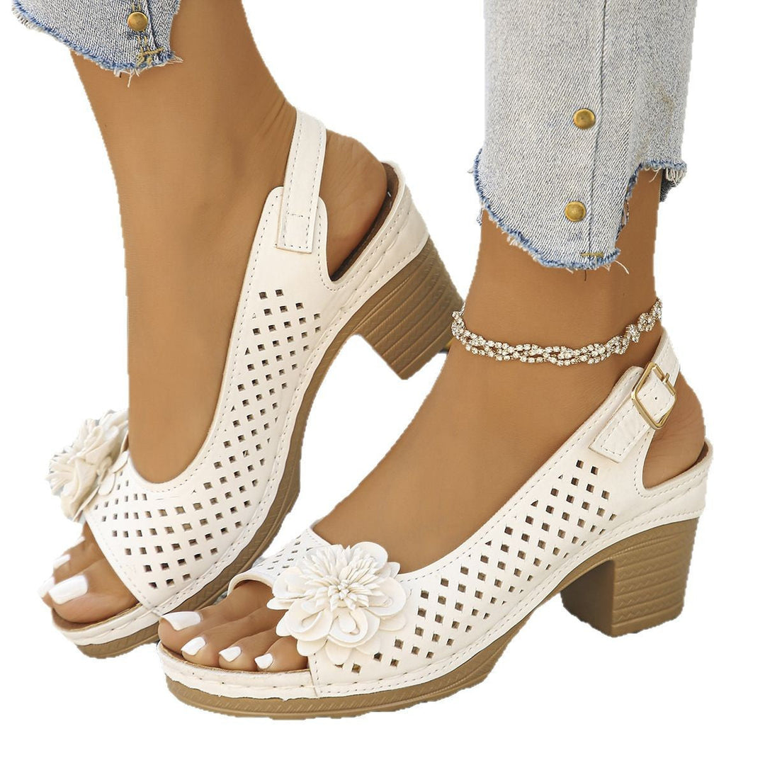 Lina | Verstellbare Schnalle Quadratischer Absatz Sandale