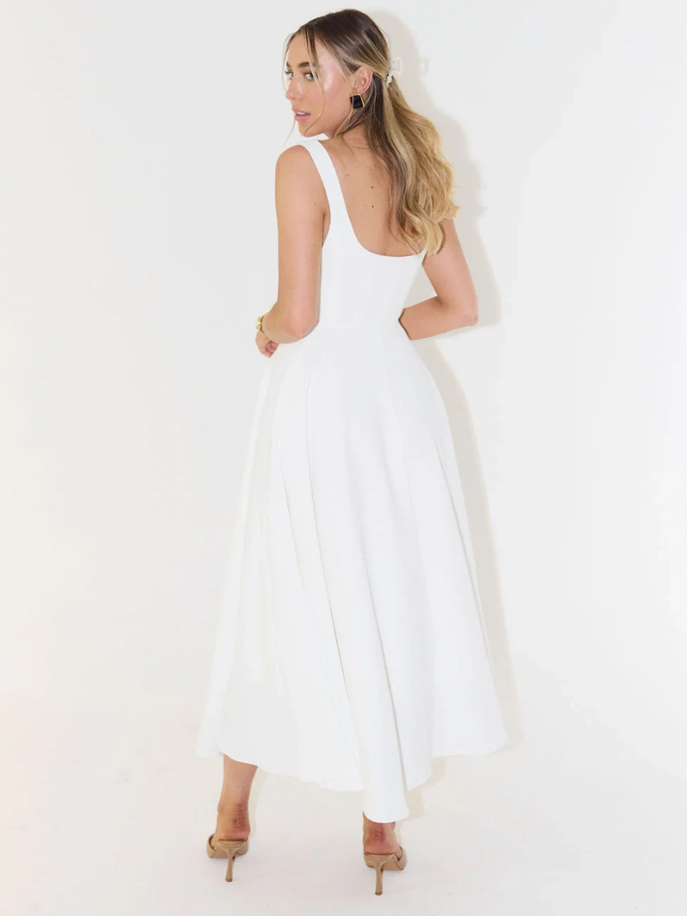 Lucinda™ | Kleid mit purpurroter Eleganz