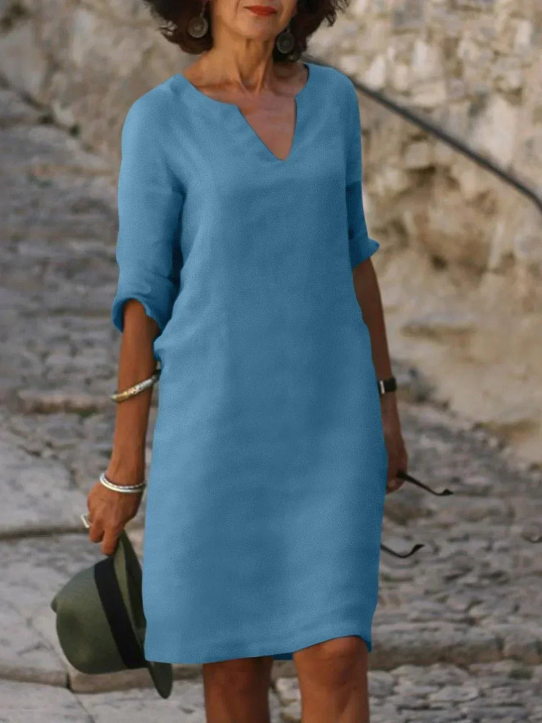Maya™ | Zeitloses V-Ausschnitt-Midikleid