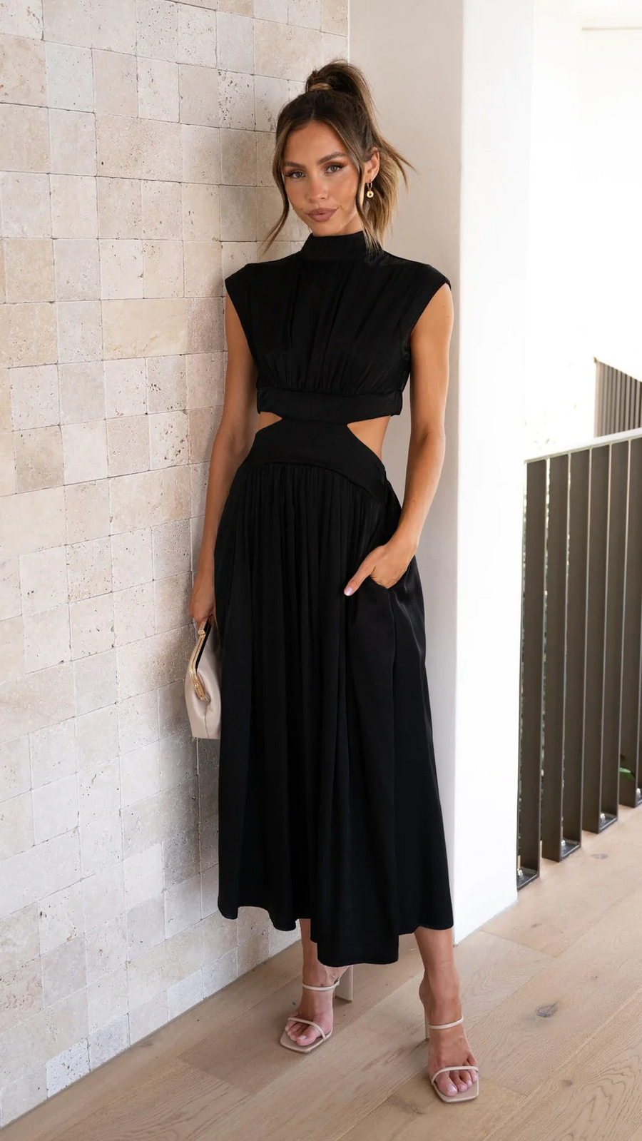 Quincy Cutout Midi Dress with Side Pockets for Summer