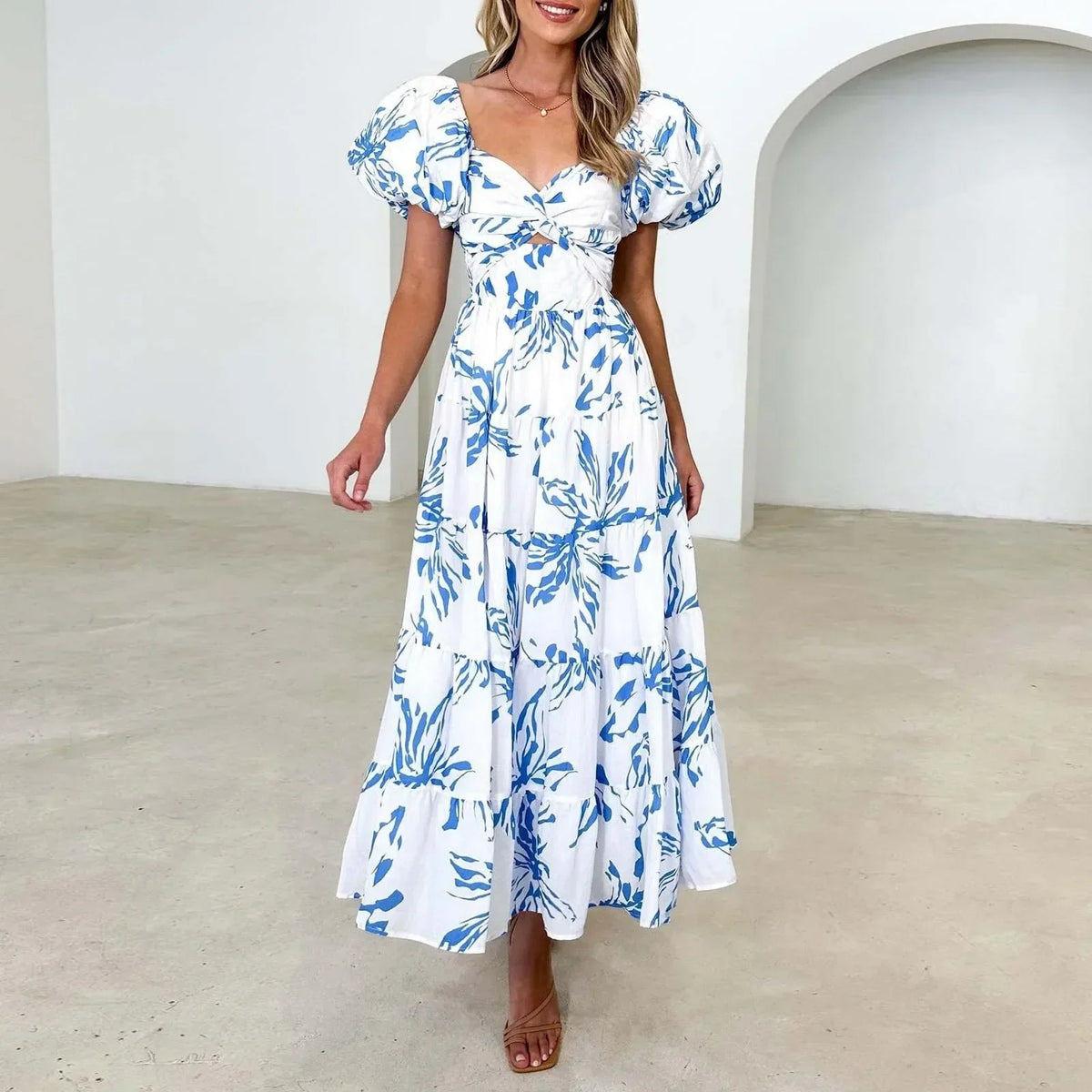 Mira | Florales, formelles Maxikleid mit V-Ausschnitt