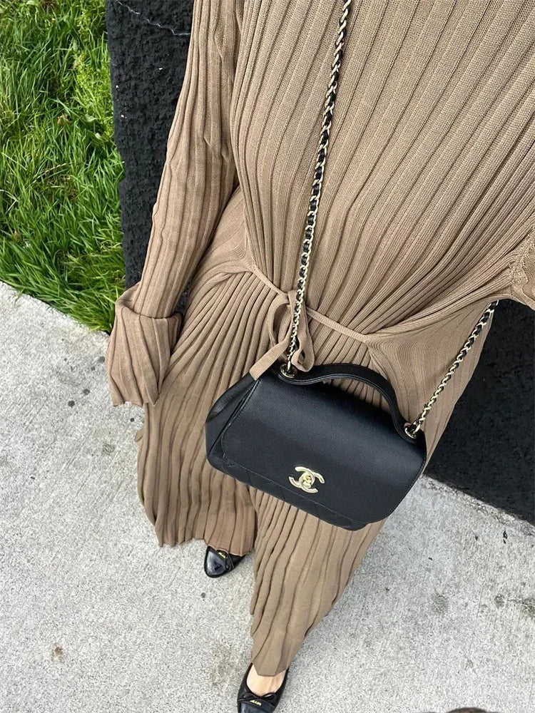 Luna | Strick Maxikleid mit Schnürung