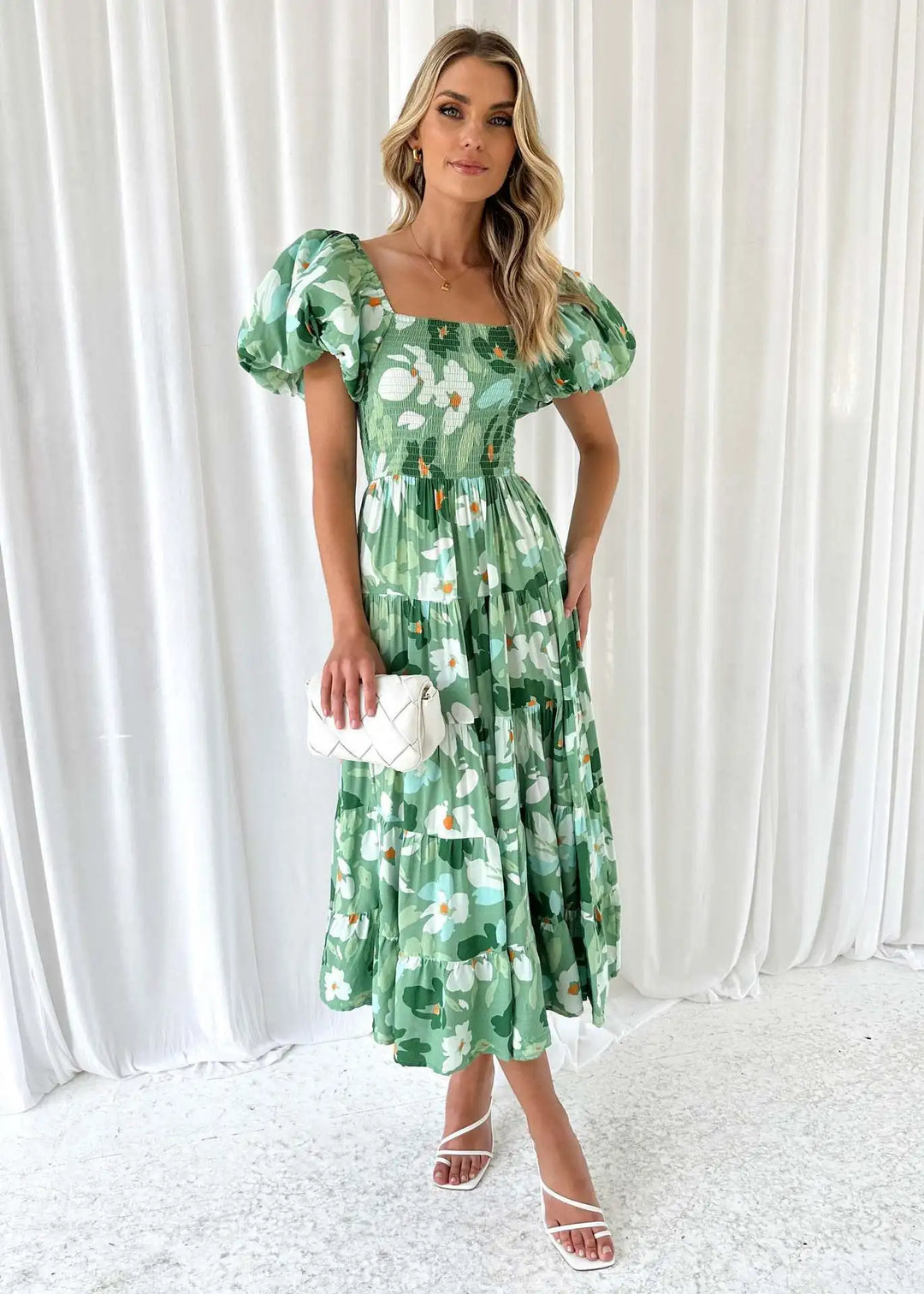 Celeste Off-Shoulder Maxikleid