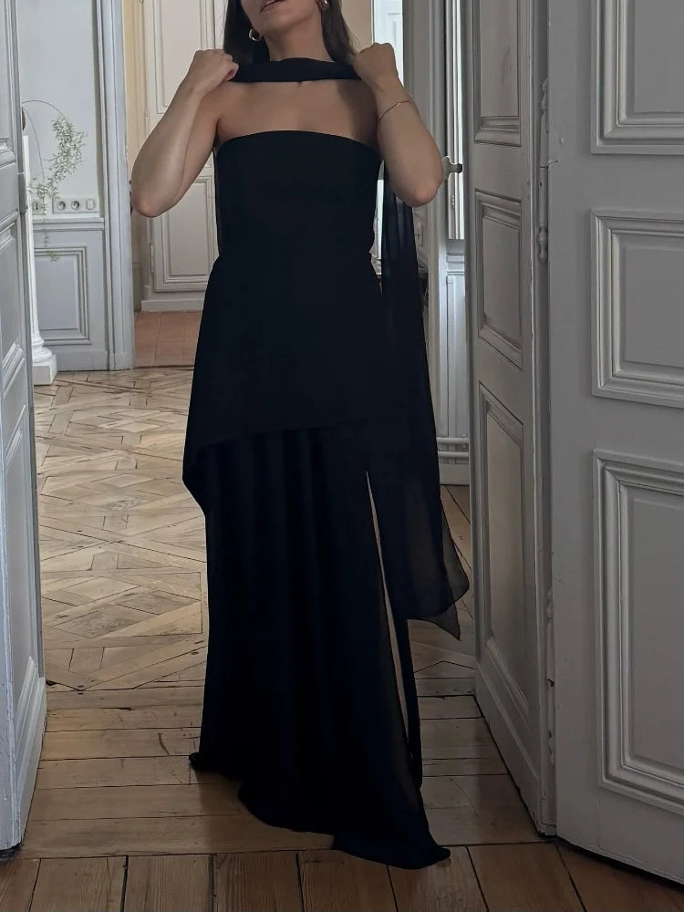 Isabella | Weißes schulterfreies Maxikleid mit Schal