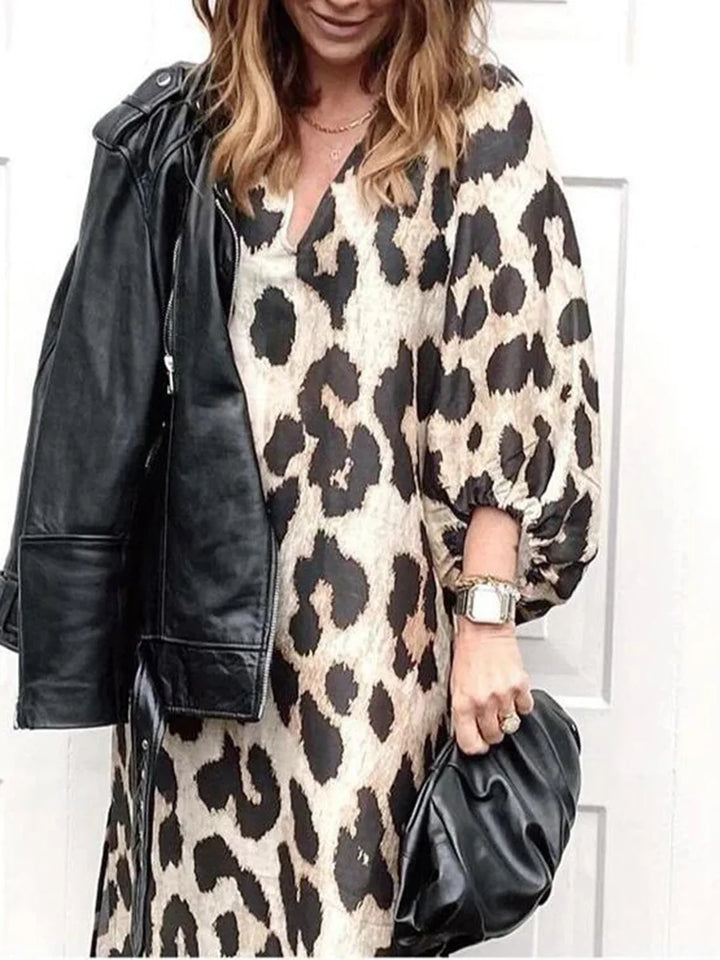 Zarina | Maxikleid mit Leopardenmuster und V-Ausschnitt