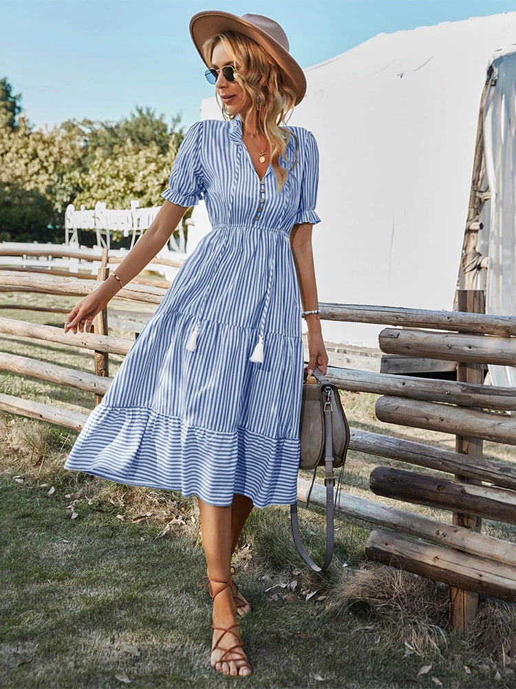 Maya | Gestreiftes V-Ausschnitt-Kleid mit Quasten