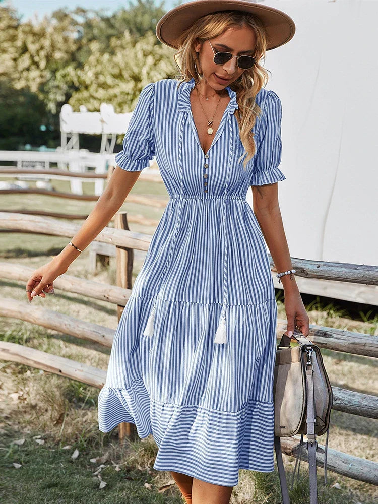 Maya | Gestreiftes V-Ausschnitt-Kleid mit Quasten