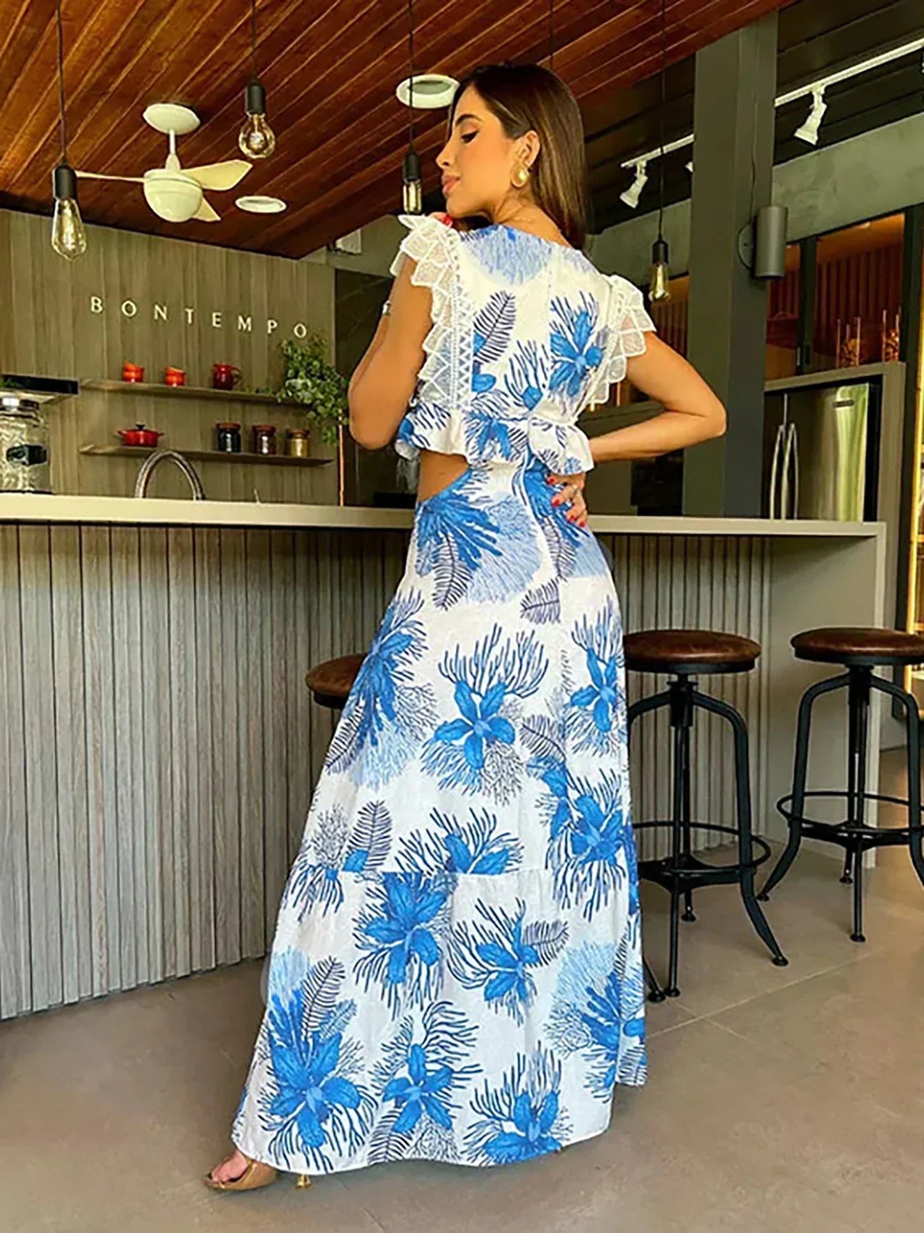 Margie – Trendiges ärmelloses Spitzen-Maxikleid