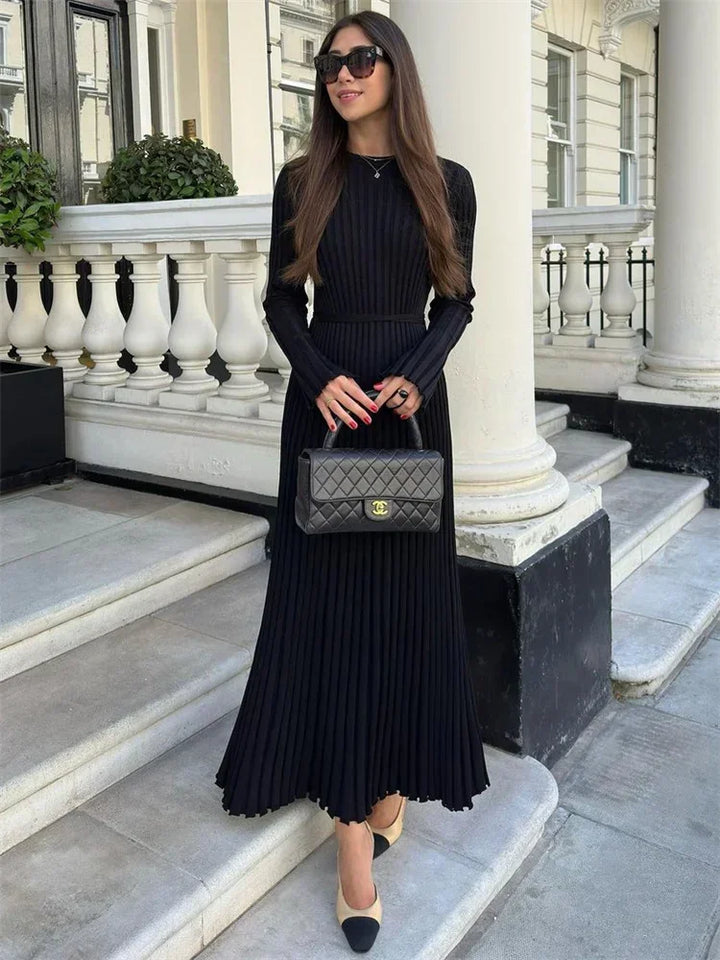 Luna | Strick Maxikleid mit Schnürung