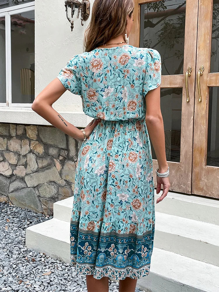 Celia – Grünes Boho-Midikleid mit Blumenmuster