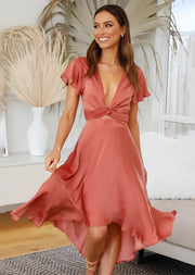 Elly – Wunderschön schmeichelhaftes Kleid