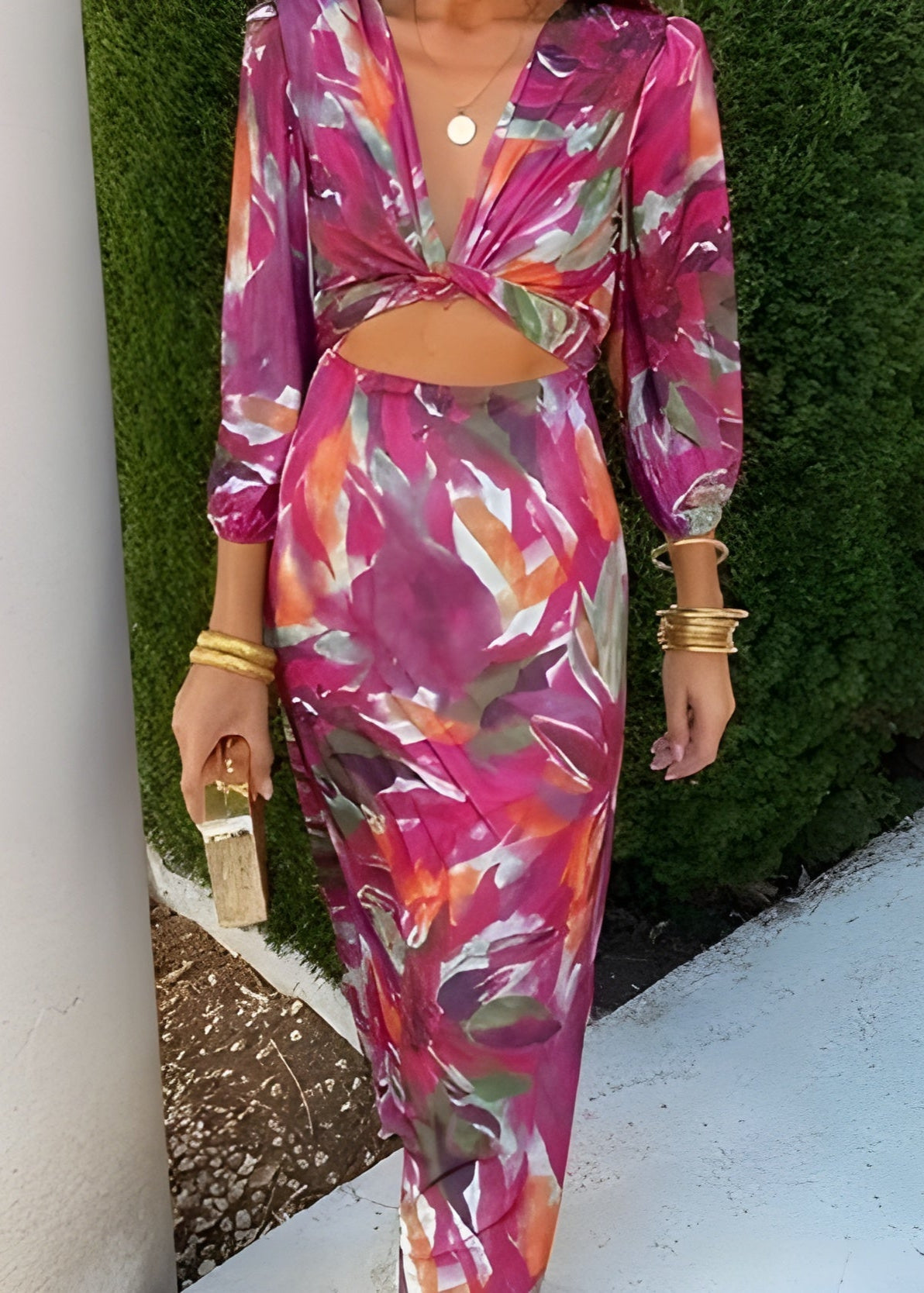 Romy – Elegantes Blumenkleid