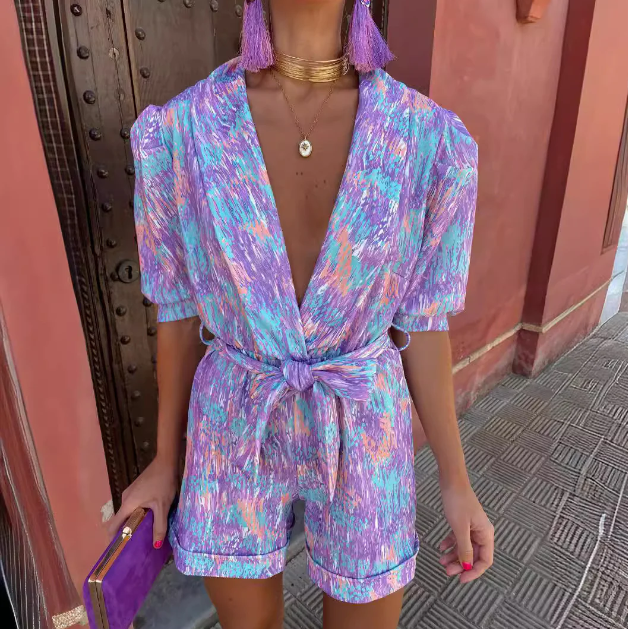 Polly™ | Abstrakter Jumpsuit mit Gürtel