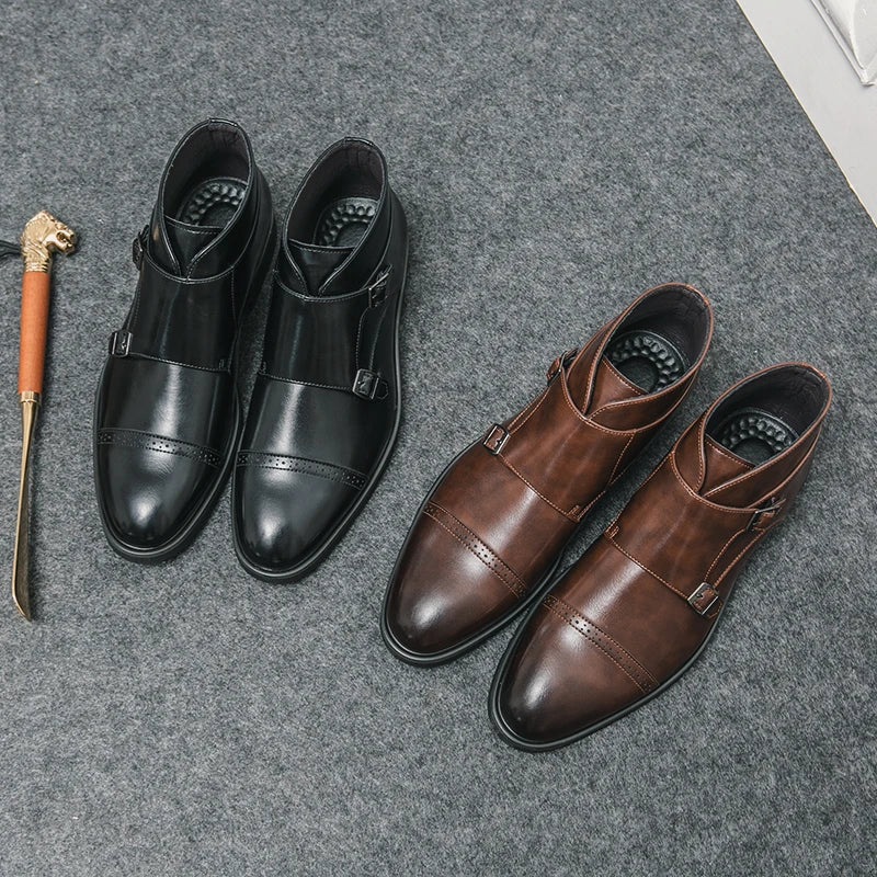 Levi | Klassische Twin-Buckle-Stiefel