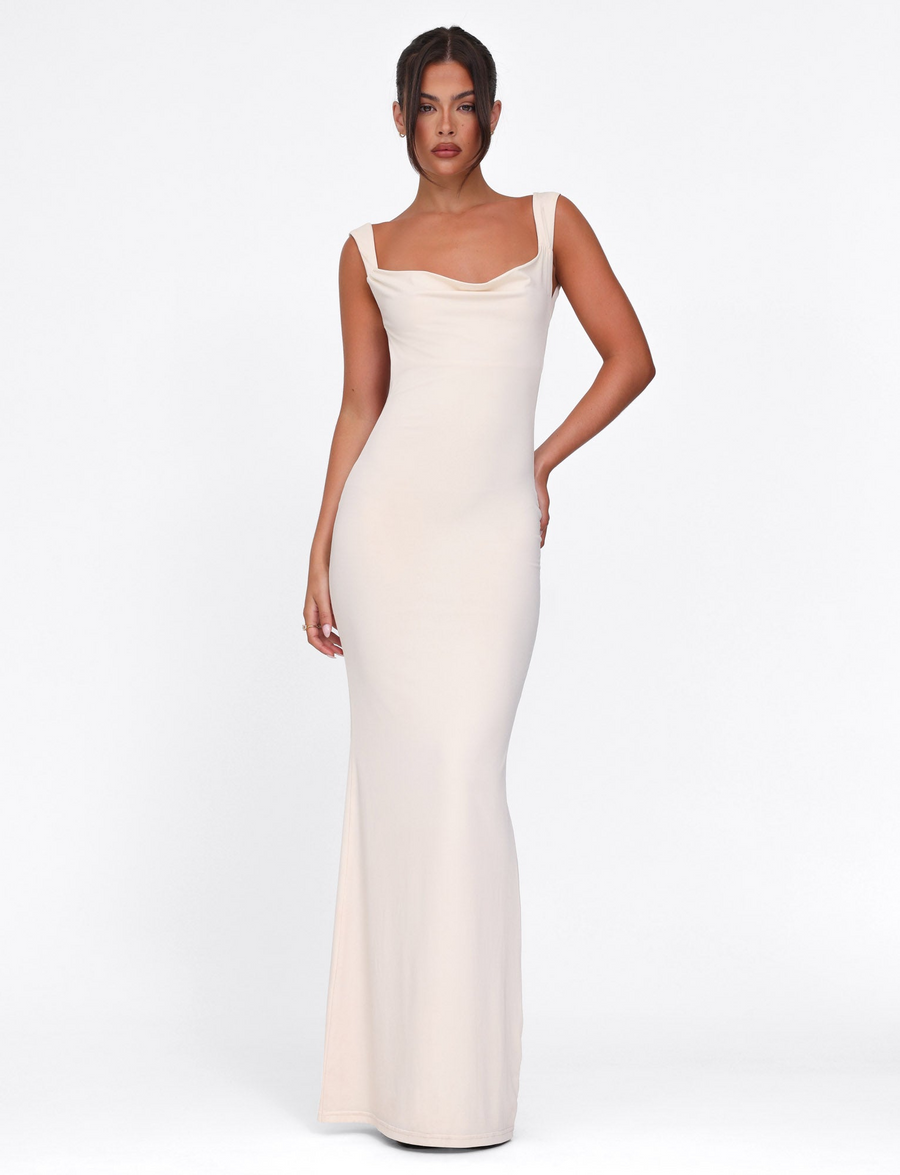 Kynara Elegant Maxi Dress