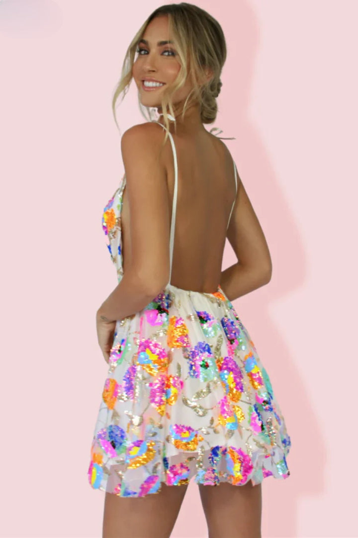 Zephyr – Rückenfreies Pailletten-Minikleid mit floralem Trägerdesign