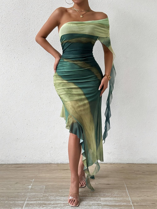 Sophia | Schulterfreies Kleid mit asymmetrischem Saum