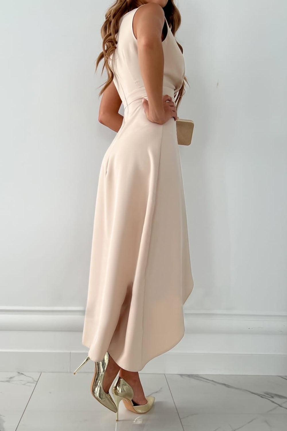 Mandy – Schickes Wickelkleid mit V-Ausschnitt in Midi-Länge