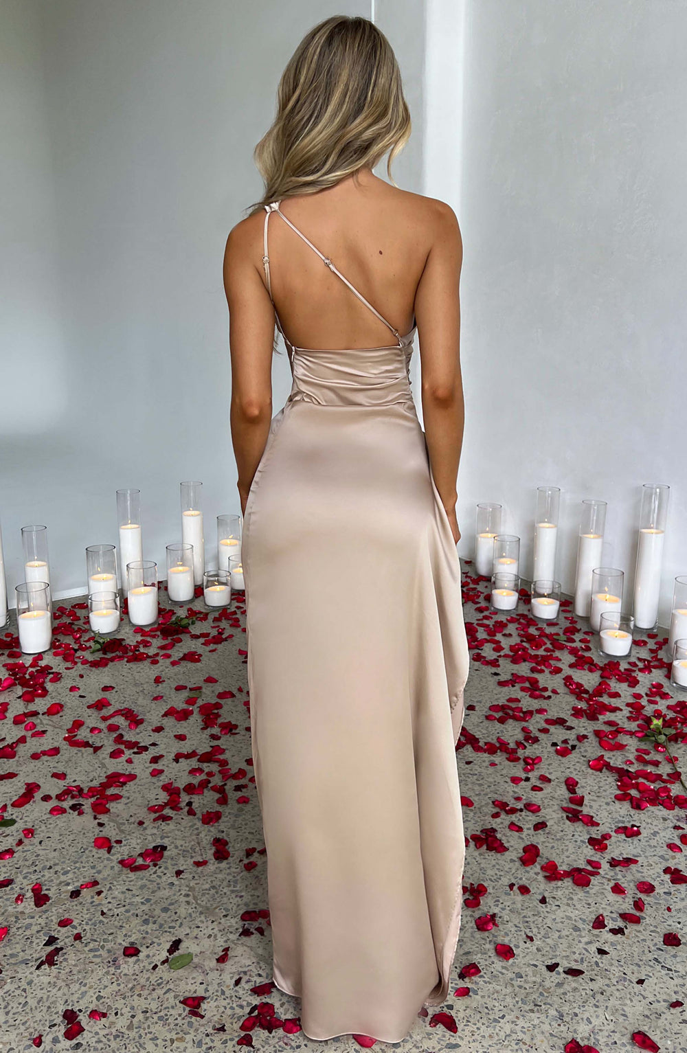 Lola | Spitzen-Maxikleid